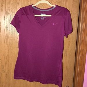 T-shirt dry fit, Nike